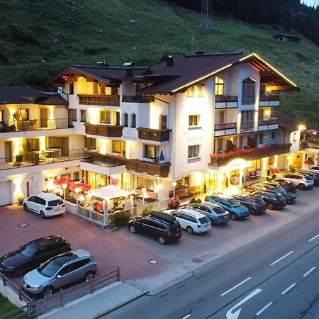 Hotel Andrea 3 Gerlos Exterior photo